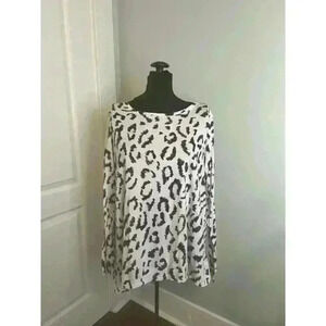 Seed to Style Women’s L Black White Animal Print Organic Cotton Long‎ Sleeve Top